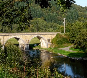 Dohan pont Semois